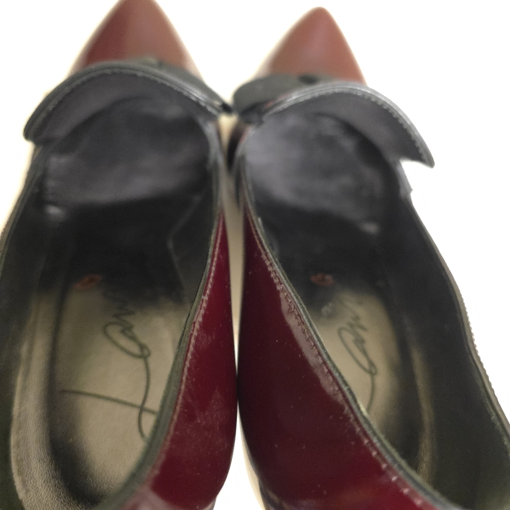Lanvin | Oxblood Patent Leather Pumps With Black Bow Accents Sz 37 - Picture 9 of 11